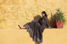 Load image into Gallery viewer, The Thyme Dress - black bagru