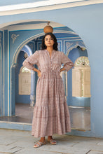 Load image into Gallery viewer, the CAJUN dress - beige floral