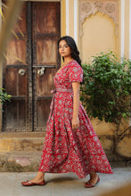 Load image into Gallery viewer, The CASSIA MAXI wrap dress - Red & grey floral