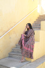 Load image into Gallery viewer, the CHILLI midi - Charcoal grey w/ Fuschia floral