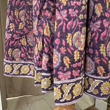 Load image into Gallery viewer, Panelled skirt with pockets - deep purple w/ pink mustard floral
