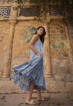Load image into Gallery viewer, the JASMINE midi - soft blue floral