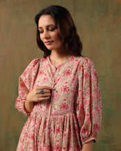 Load image into Gallery viewer, The NUTMEG midi - soft pink floral