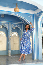 Load image into Gallery viewer, the ANISE midi - (reprint) royal blue jaal
