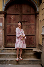 Load image into Gallery viewer, the STEVIA dress - soft pink with butas