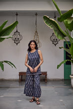 Load image into Gallery viewer, the ROSEMARY pants- indigo floral