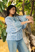 Load image into Gallery viewer, the MINT top - grey floral