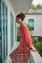 Load image into Gallery viewer, the CHILLI mini - coral and pink floral