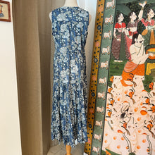 Load image into Gallery viewer, BORAGE MIDI dress - denim blue floral