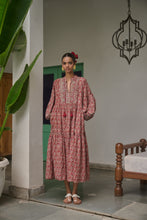 Load image into Gallery viewer, The WASABI midi - Brown with red butis