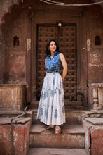 Load image into Gallery viewer, the TIERED skirt - blue stripes