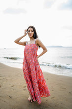 Load image into Gallery viewer, the SENF maxi - apricot w/ pink floral