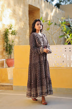 Load image into Gallery viewer, The Thyme Dress - black bagru