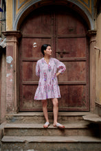 Load image into Gallery viewer, the SAFFRON mini - light pink with purple stripes