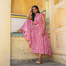 Load image into Gallery viewer, the Godet Skirt - magenta w/ white floral