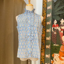 Load image into Gallery viewer, the BASIL top - light blue