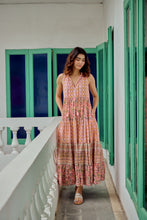 Load image into Gallery viewer, the BORAGE MAXI - soft pink floral