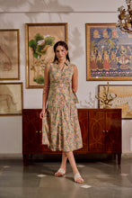 Load image into Gallery viewer, The CAROM midi - pastel green floral