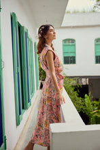 Load image into Gallery viewer, The CAROM midi - soft pink floral