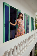 Load image into Gallery viewer, The CAROM midi - soft pink floral