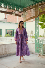 Load image into Gallery viewer, The WASABI midi - purple & pink floral