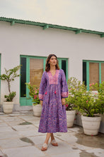 Load image into Gallery viewer, The WASABI midi - purple & pink floral