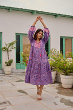 Load image into Gallery viewer, The WASABI midi - purple & pink floral