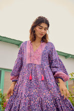 Load image into Gallery viewer, The WASABI midi - purple & pink floral