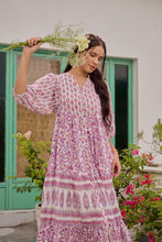 Load image into Gallery viewer, the CHILLI maxi - white & purple floral