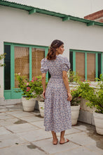 Load image into Gallery viewer, the CAJUN midi - white with blue & grey floral