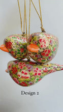 Load and play video in Gallery viewer, Papier-mâché - BIRDS Christmas decor
