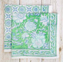 Load image into Gallery viewer, SANTORINI 2.0 - green floral napkins (set of 6)

