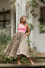 Load image into Gallery viewer, Panelled skirt with pockets -  green wild floral
