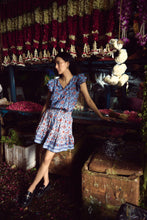 Load image into Gallery viewer, The DILL skirt - blue red floral
