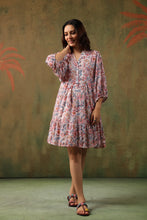 Load image into Gallery viewer, the CHILLI mini - white pink floral
