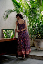 Load image into Gallery viewer, the BAY maxi dress - vintage NAVY with red butis
