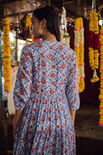 Load image into Gallery viewer, The Pepper dress - white with blue red floral
