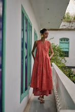 Load image into Gallery viewer, The Rhubarb flared culottes - coral with pink floral
