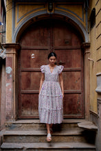 Load image into Gallery viewer, the CILANTRO midi - sweet pink floral
