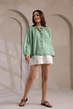 Load image into Gallery viewer, The CLOVE top - green butis
