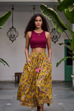 Load image into Gallery viewer, Panelled skirt with pockets - the yellow floral
