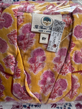 Load image into Gallery viewer, Kids Pyjamas Set - 6 YEARS OLD
