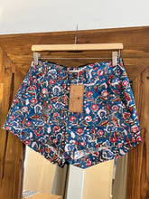 Load image into Gallery viewer, the cotton/linen shorts
