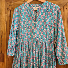 Load image into Gallery viewer, The Pepper dress - turquoise w/ pink navy floral
