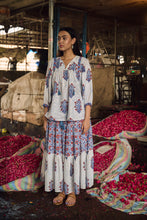 Load image into Gallery viewer, CINNAMON skirt - blue &amp; red/white floral with lining
