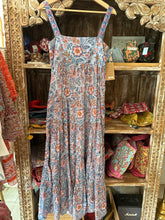 Load image into Gallery viewer, the SENF maxi - soft blue and pink floral (Copy)
