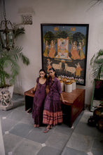 Load image into Gallery viewer, The CINNAMON skirt - vintage NAVY with red buti
