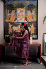 Load image into Gallery viewer, The BORAGE MIDI dress - vintage Navy with Red butis
