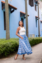 Load image into Gallery viewer, Panelled skirt with pockets - white blue pattern
