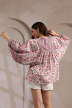 Load image into Gallery viewer, the MINT top - white w/ pink floral
